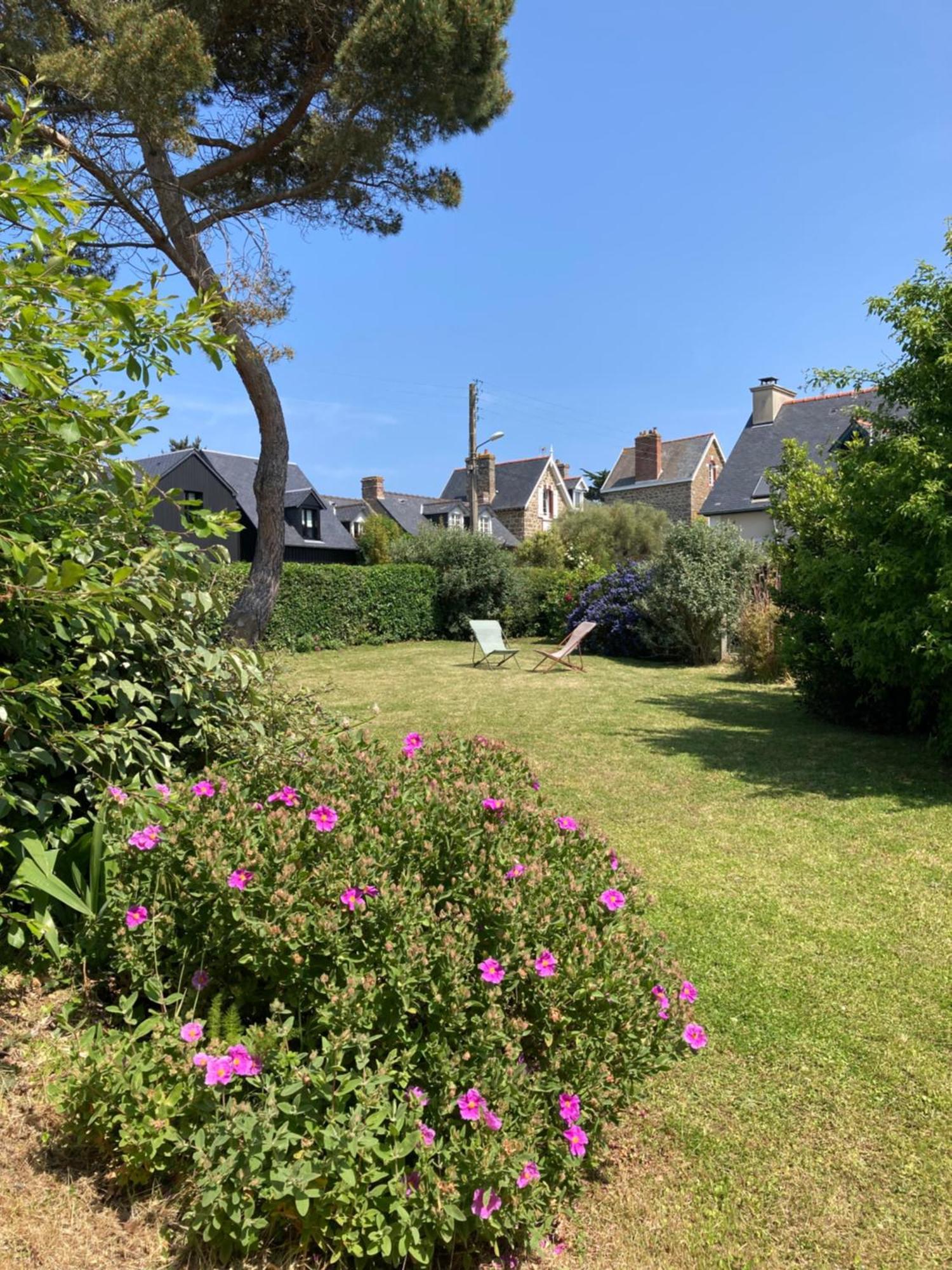 Hébergement de vacances St Malo - Rotheneuf, Proche Mont St Michel Et Cancale, Grande Maison Familiale Saint-Malo